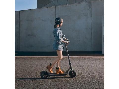 Xiaomi Mi Electric Scooter Pro.Picture4